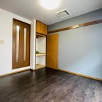 シックなモノクロが印象的な１K